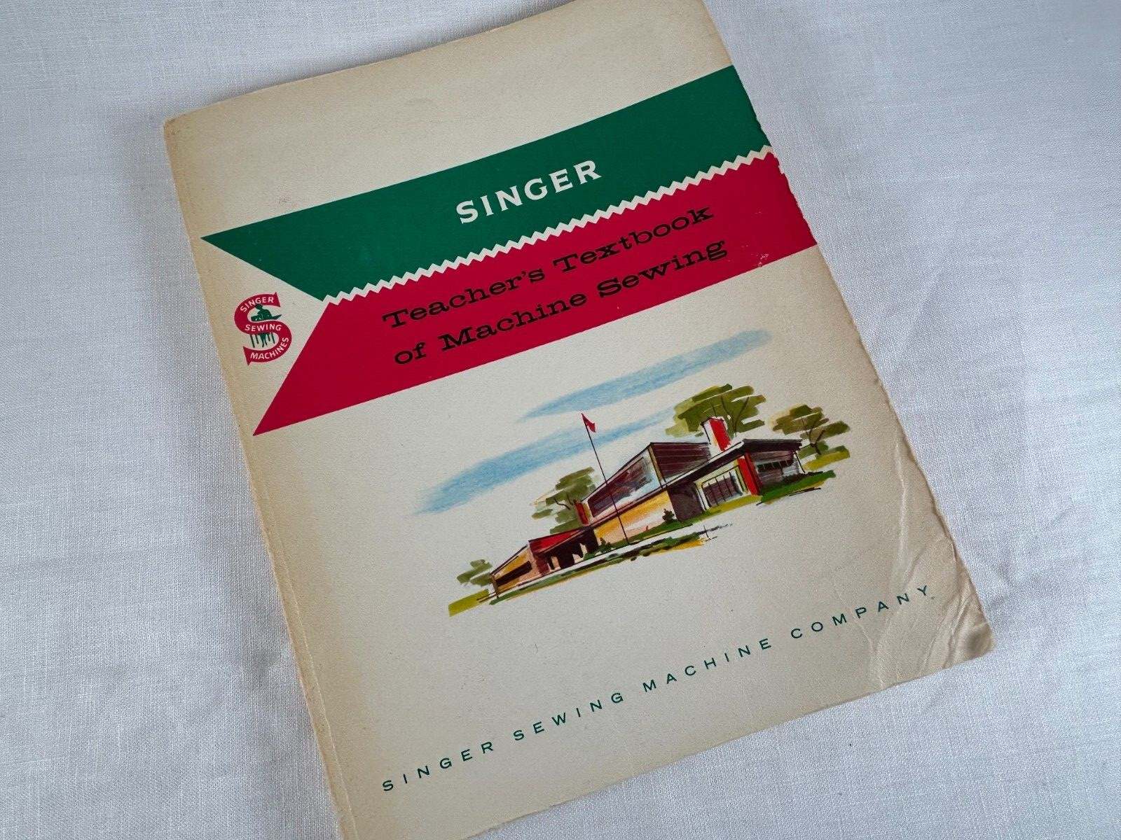 SINGER 1960 Teacher's Textbook of Machine Sewing - original copy