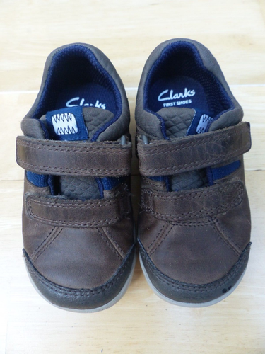 Clarks Trail Walk Brown Leather Shoes Boys Shoes UK 5.5F - Picture 4 of 8
