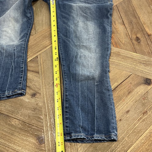 Express Jeans Womens Size 8 Denim Legging Stretch Comfort Mid Rise Capris - Picture 2 of 12