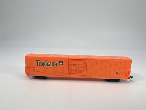 Red Caboose N Scale #RN-17216 Tropicana PC&F 62' Insulated Box Car 3-Pack #5 - Picture 18 of 22