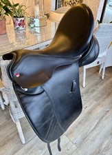 Albion 17.5 MW SLK II Adjusta Ultima dressage saddle