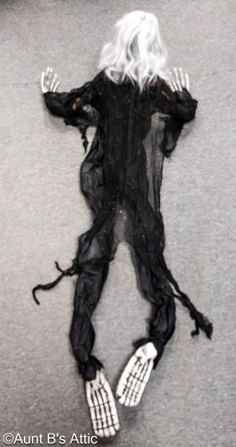 Zombie Prop 57" Blk or Bl Creepy Climbing Indoor/Outdoor Hanging Halloween Prop - Picture 5 of 11