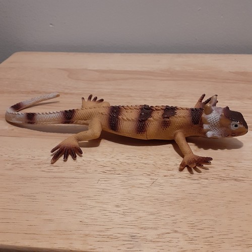 Vintage Rubber 12" Toy Alligator And Gieco 7" Rubber Toy - Picture 4 of 9