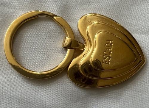 ESCADA Vintage Heart Key Purse Charm Gold Logo - Picture 5 of 6