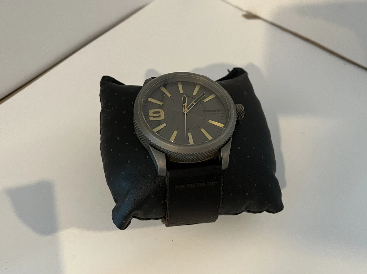 Diesel 5 Bar Men s Gunmetal Dark Brown Leather Watch Needs Battery