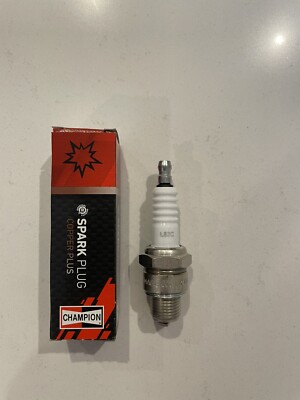 Royal Enfield Bullet 350cc Spark Plug - Champion L82C. Brand New.