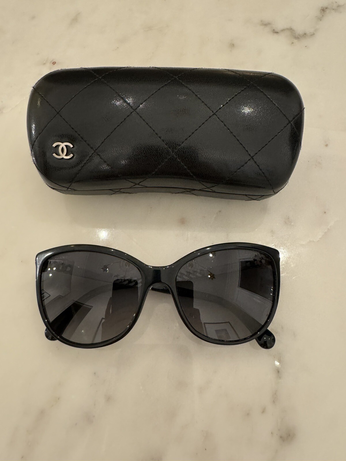 chanel 5352