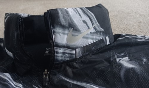 SALE Nike Shield Flash Reflective Running Jacket New Womens Size Small RRP£104 ✅ - Picture 6 of 7