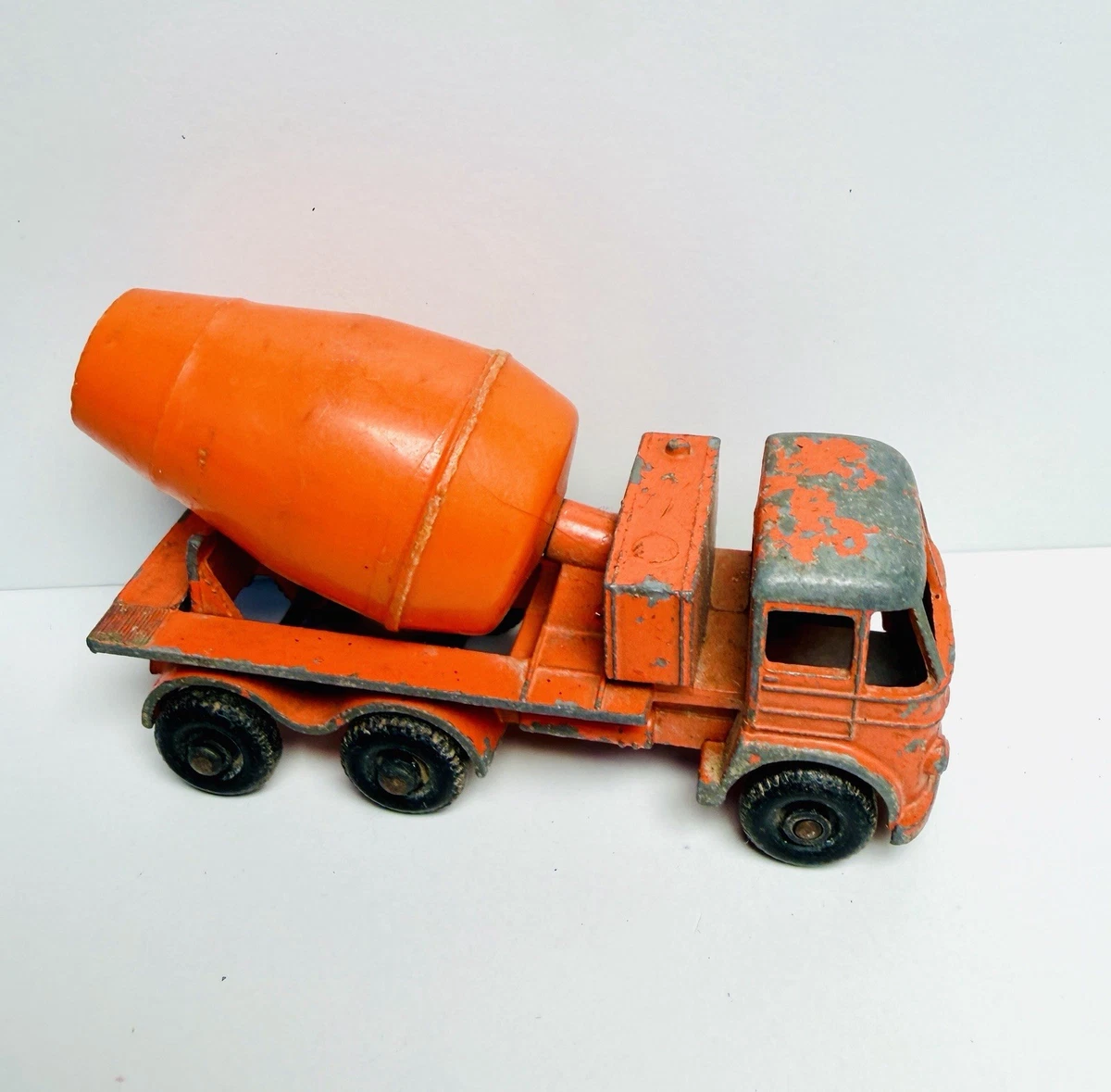 Cement Mixer Vintage Manufacture Diecast Construction Equipment