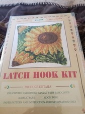 LATCH HOOK PILLOW KIT SUNFLOWERS 43X 43CM