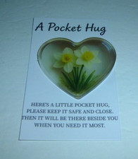 Heart-Shaped Yellow Daffodils Acrylic Pocket Hug Token Card - Brand New