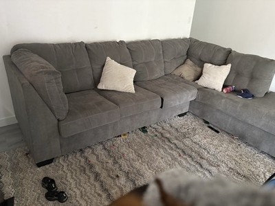 Li'l Woodzeez Burgundy Living Room Couch *NEEDED GONE SOON* *MOVING OUT SALE*