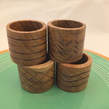 Sembla Wooden Napkin Rings Set of 4 Handmade India Carved Wood Table Decor NEW