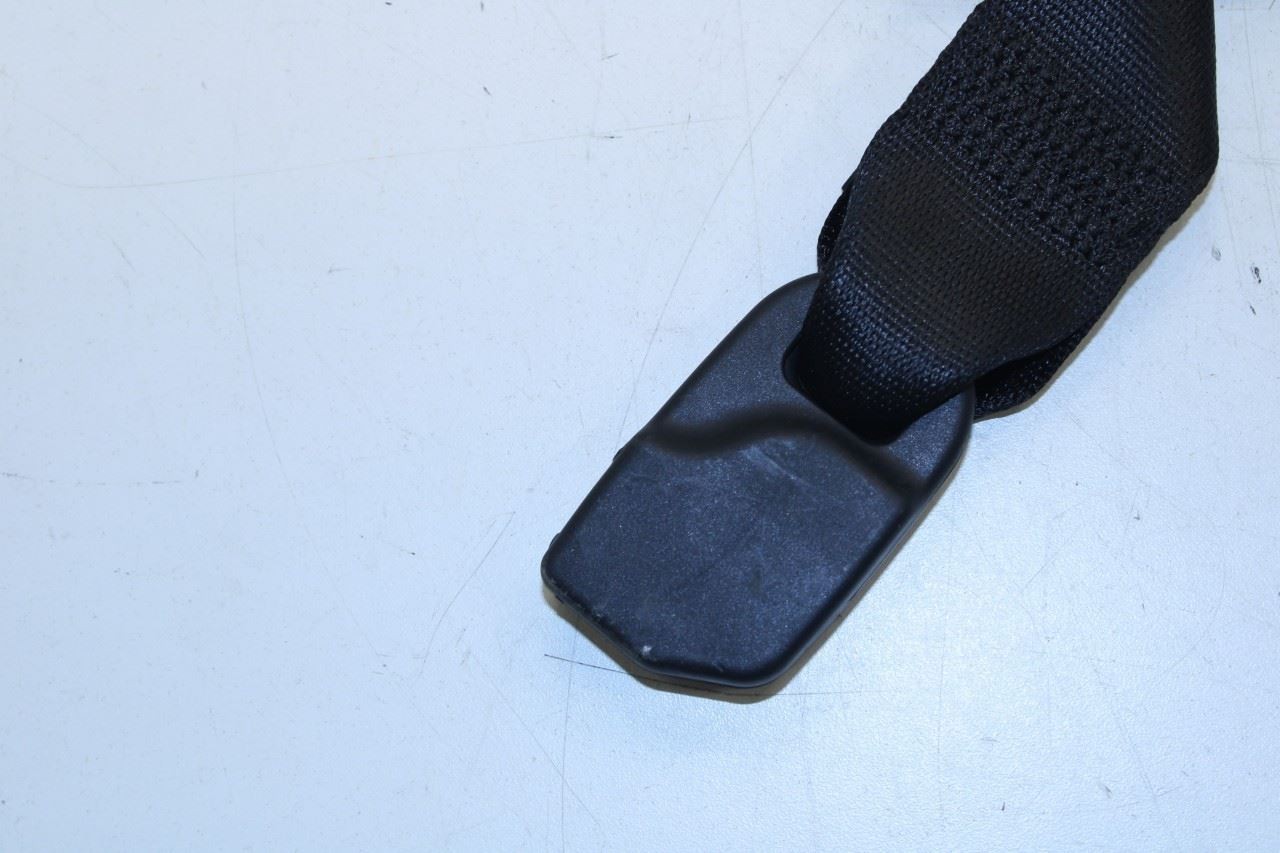 2017-21 Maserati Ghibli 3.0L RWD Front Passenger Right Side Seat Belt Retractor