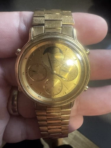 VINTAGE MEN'S SUN MOON PHASE QUARTZ WATCH"SEIKO" 7a48-702a Needs Battery