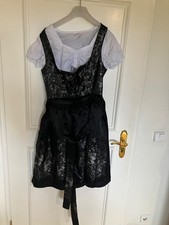 Turi Landhaus Dirndl schwarz/ silber, Gr. 40, mit silbernen Applikationen fuchs