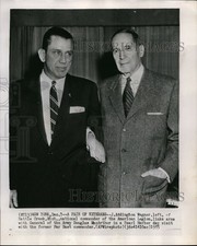 1955 J Addington Wagner Links Arms General Douglas Macarthur 10X8 Wirephoto