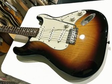 Fender Japan Fender Made in Japan Heritage 60s Stratocaster Rosewood 3 Color Sun