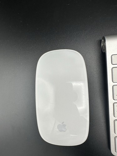 Apple Original Wireless Keyboard (A1314) and Magic Mouse (A1296) - Picture 4 of 12