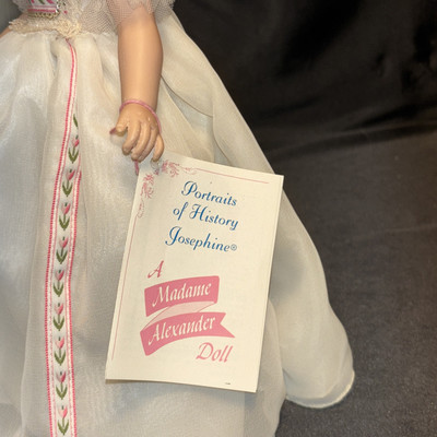 Vintage Madame Alexander Portrait Of History Empress Josephine 11