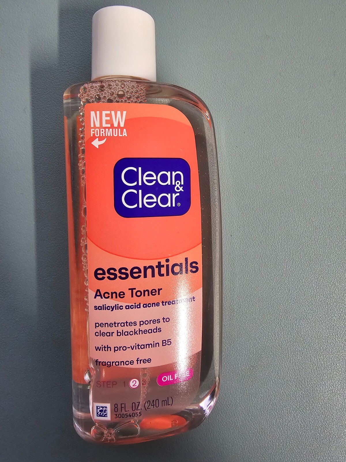 Clean & Clear Essentials Deep Cleaning Astringent Acne Medication Oil