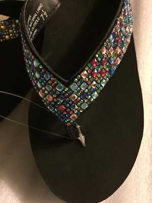 different color flip flops