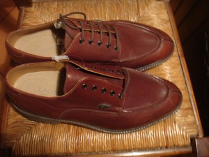 chaussure lacoste marron
