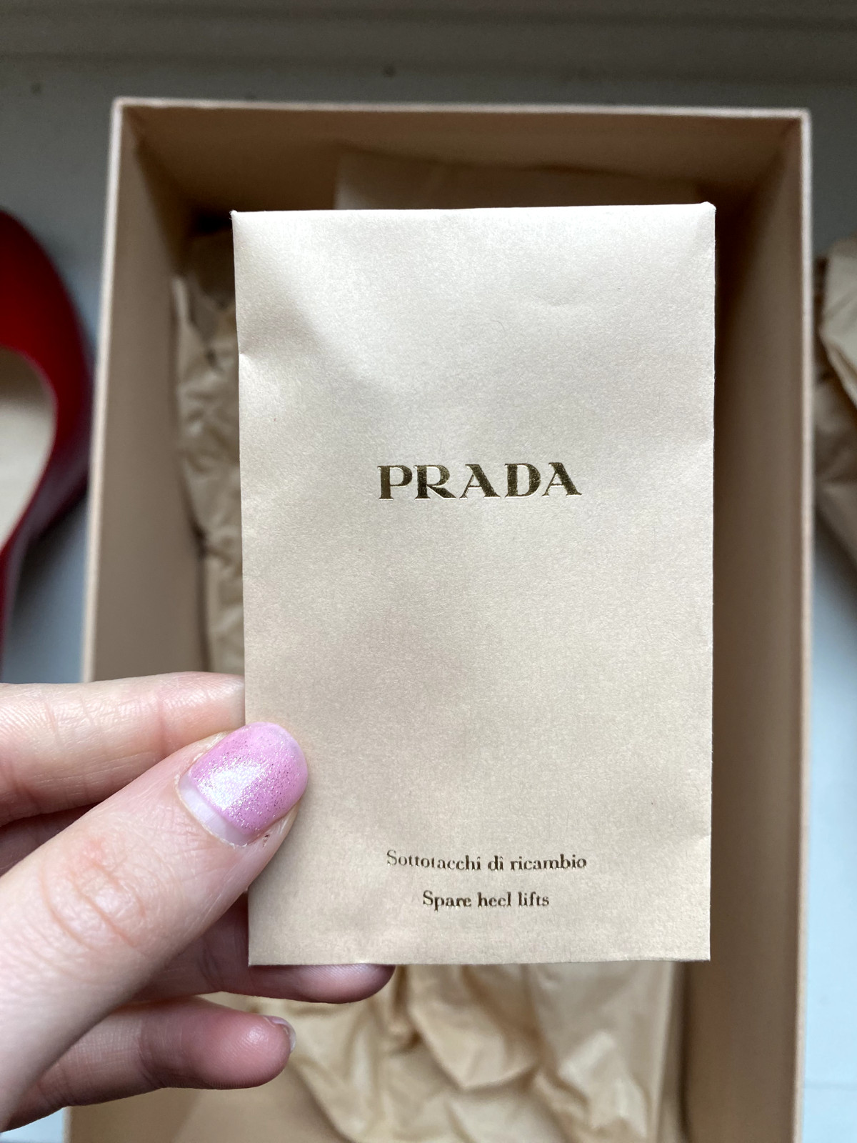 PRADA Vernice Basic Rosso Red Patent Leather Roun… - image 10