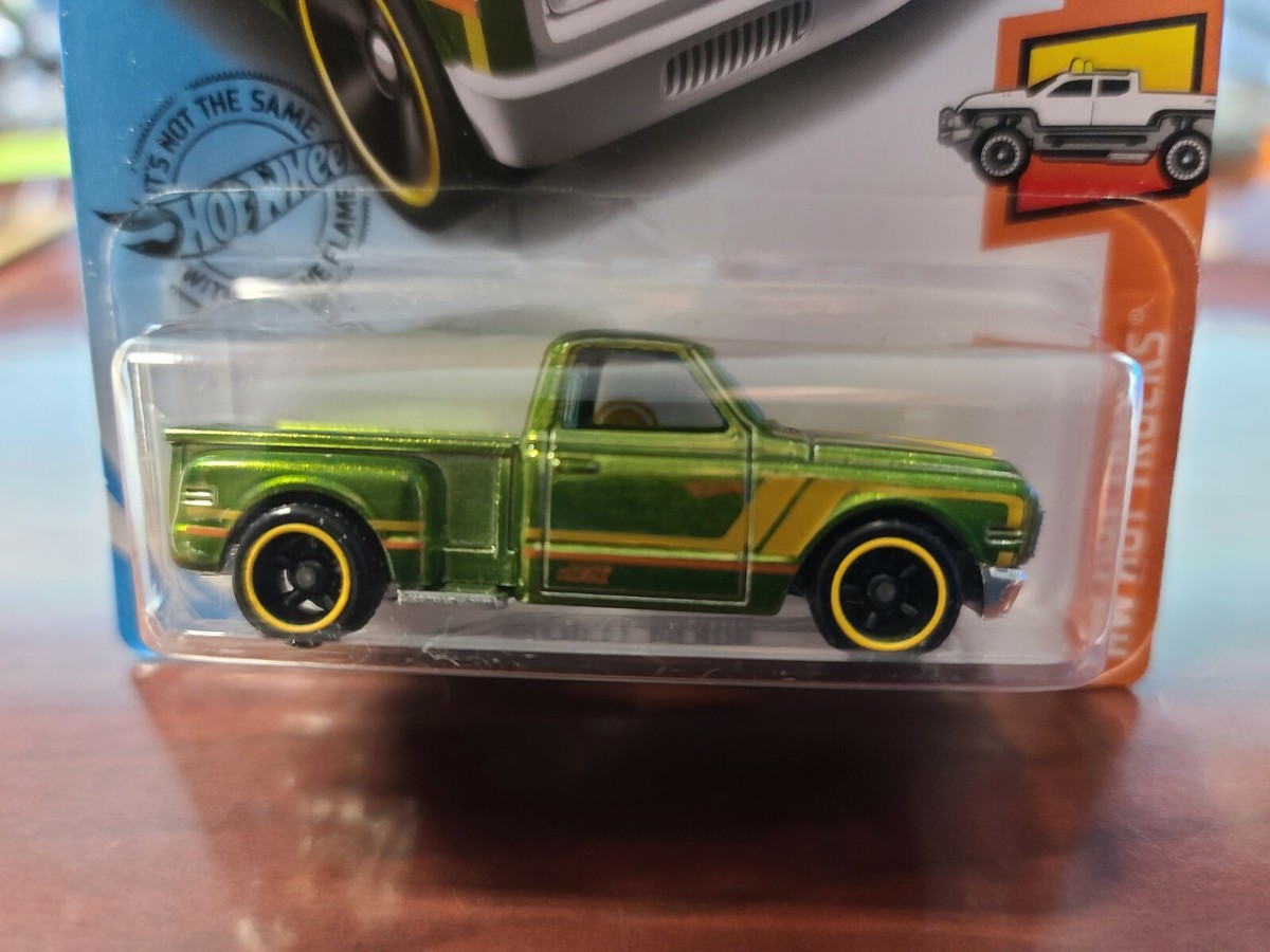 Hot Wheels 2020 25TH Super Treasure Hunt '69 Chevy Pickup Truck