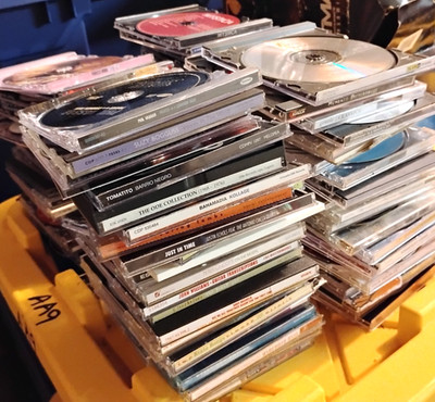 Huge Wholesale Bulk Mix Lot of 100 Music CDs All Genres - Untested, Sold As Is