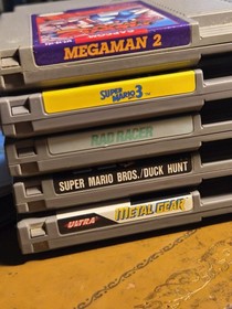 5 Nintendo NES Mega Man 2, Metal Gear, Super Mario Bros 3, Duck Hunt, Rad Racer