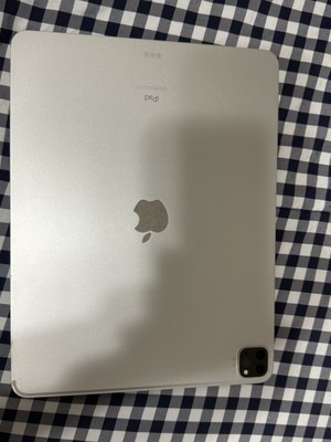 Apple iPad Pro 12.9-inch (4th generation) A2229 128 GB, Wi-Fi