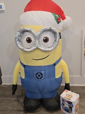 Rare Gemmy 5' Airblown Minions Dave With Santa Hat Inflatable 