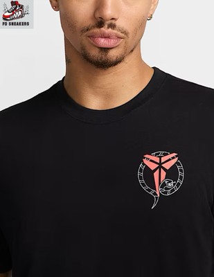 Nike Kobe ''Stockings'' Herren Dri-Fit T-Shirt UK Größe XL / BLACK MAMBA Neu mit Etikett