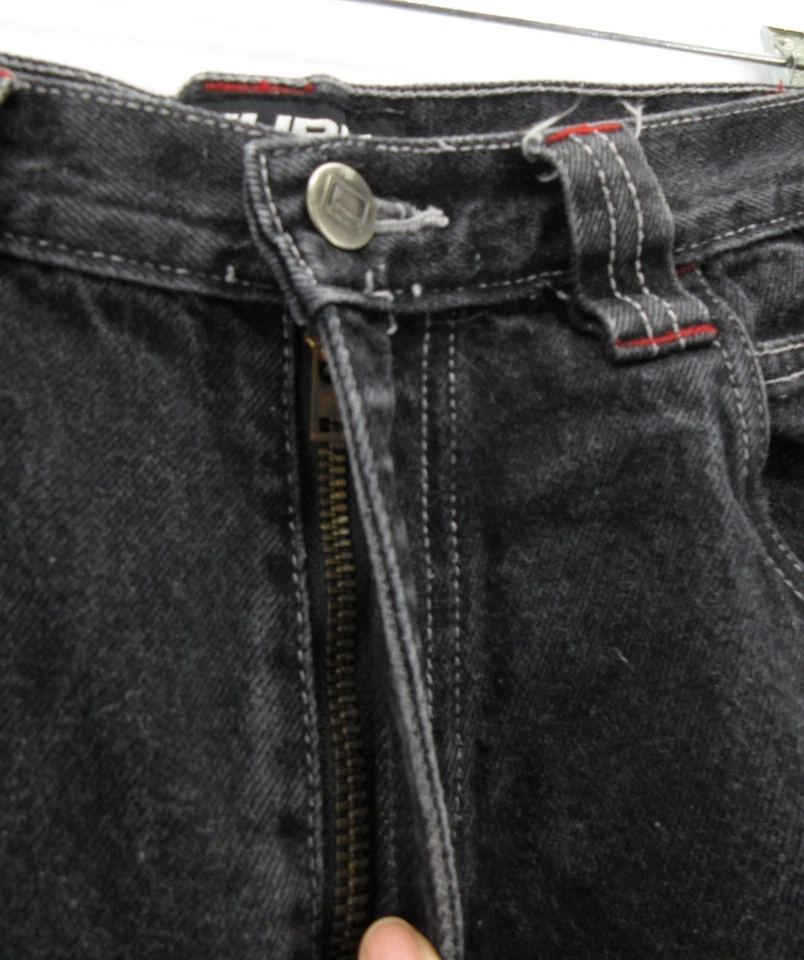 VINTAGE Pantalones Cortos Fubu Niños 16 Negros Pantalones Cortos Carga Hip Hop Sueltos Denim Y2K Ropa de Calle Foto 2 de 4