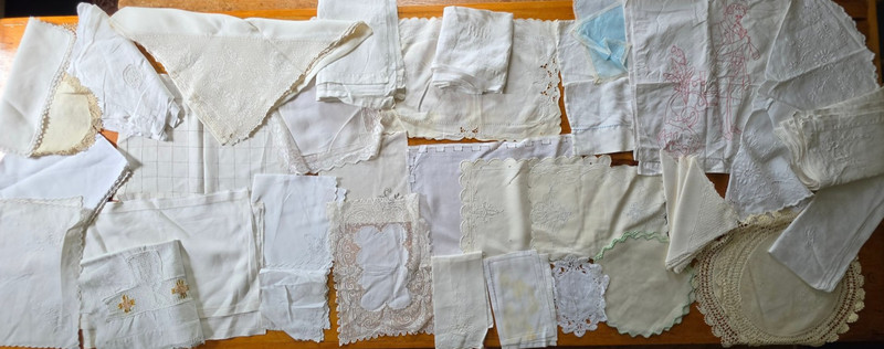 48 Antique Vtg Linen Lot-Runner Towels Lace Linen Doilies Embroidered Redwork