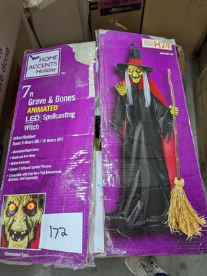 7 Foot Home Depot Holiday Accents  Animated LED Spell-Casting Witch Halloween