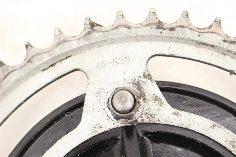 Piñón trasero Suzuki GSXR600 2008 64511-35F50 64610-44G00 Foto 4 de 4