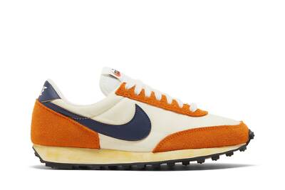 Level SS/New -Nike Wmns Daybreak SE 'Coconut Milk Midnight Orange' DV1746-142