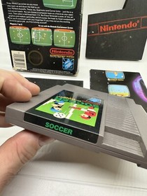 Soccer Nintendo Complete NES Black Box Hang Tab 5 Screw Near Mint Cart & Manual