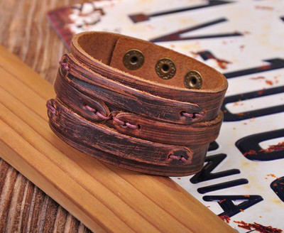 Bracciale in pelle intrecciata marrone – Mvintage Bracciale in pelle intrecciata marrone – Mvintage