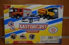 Foto 10 di 16