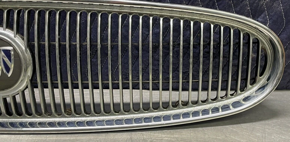2000 2001 2002 2003 2004 2005 Buick Lesabre Chrome Grille OEM 25649506 Foto 4 de 4