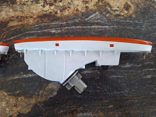 1991-1993 Nissan NX1600 NX2000 NX100 Front Turn Signal Lamps RH LH Genuine OEM - Picture 7 of 16