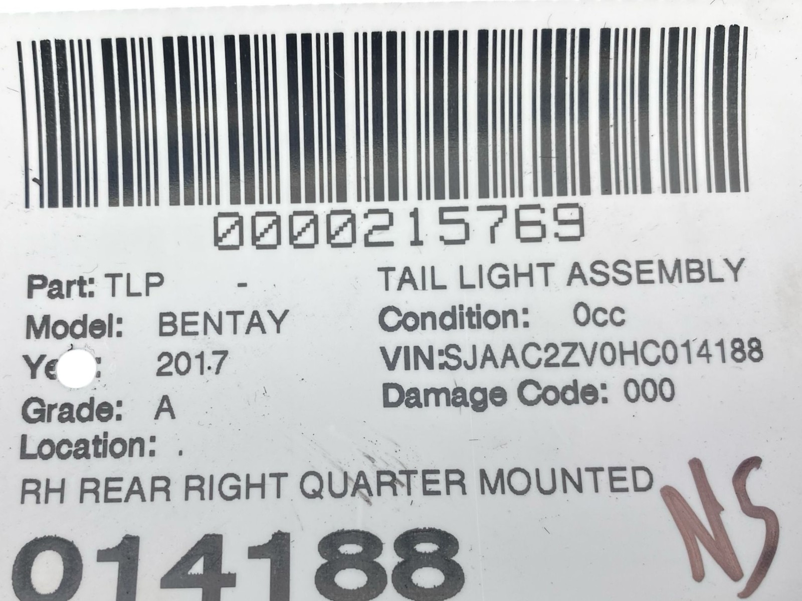 2015-2020 BENTLEY BENTAYGA REAR RIGHT QUARTER MOUNTED TAIL LIGHT LAMP ASSEMBLY