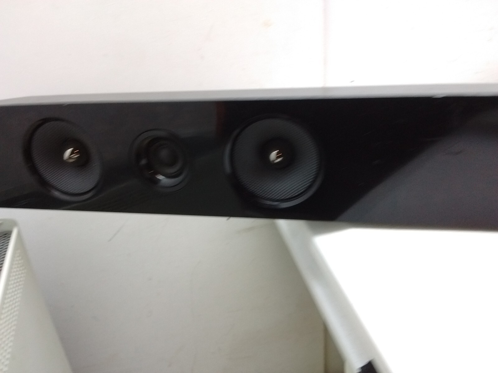 Picture 3 of 8
