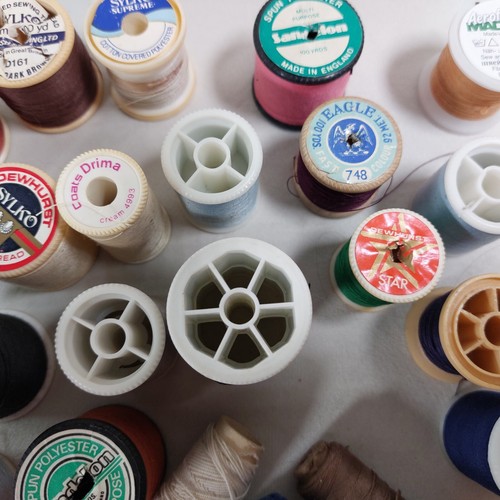 Mixed Makes Sewing Thread 21 Spools Various Colours Sylko Eagle Chadwicks Used - Picture 5 of 14