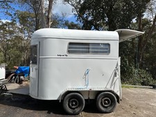 Australian made CUB 2HAL horse float 