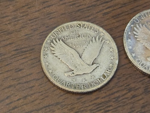 2 TONED STANDING LIBERTY QUARTERS 1930 & 1929 IN WHITMAN BOOK - Picture 6 of 7