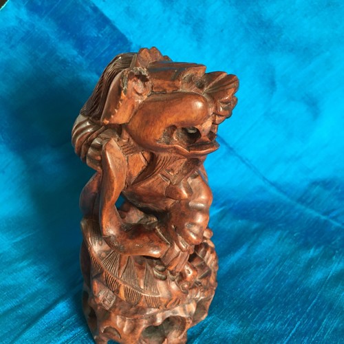 7" tall Chinese Hand Crafted/Hand Carved Wooden Foo Dog / Lion As Is - Picture 8 of 10
